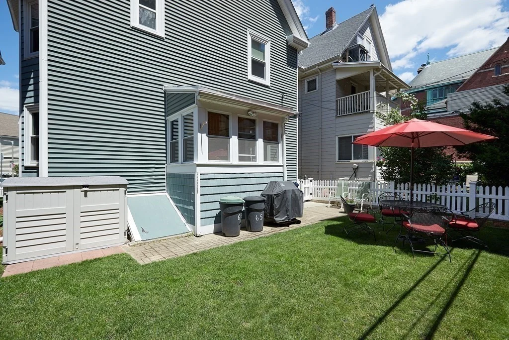 3 bed, 1 bath apartment for rent at 65 Roseclair Unit 1, Boston — photo 15 of 17