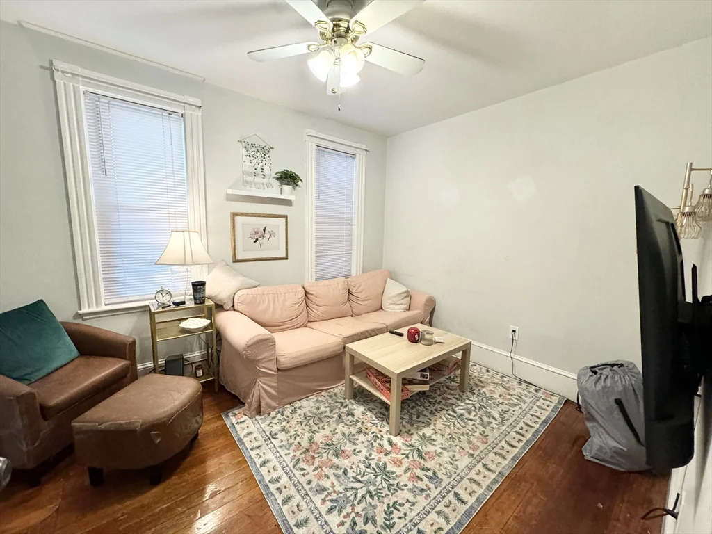 3 bed, 1 bath apartment for rent at 65 Roseclair Unit 1, Boston — photo 4 of 17