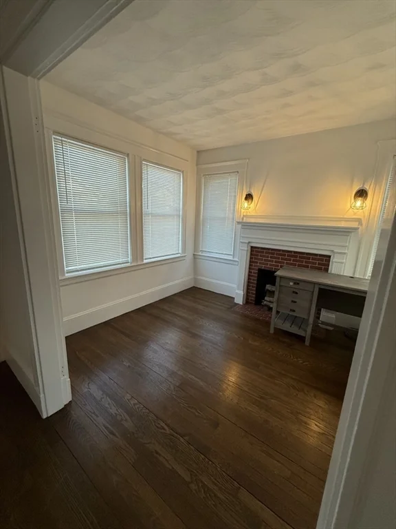 2 bed, 1 bath apartment for rent at 65 Salisbury Rd Unit 1, Watertown — photo 4 of 15