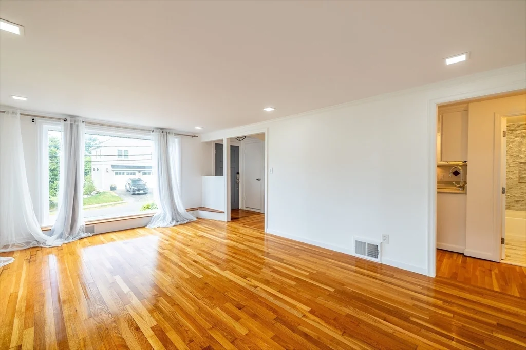 2 bed, 2 bath apartment for rent at 65 Sassamon Ave, Milton — photo 11 of 21