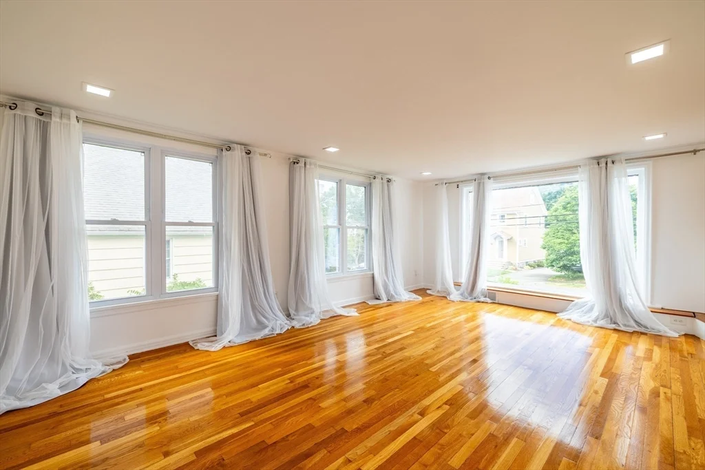 2 bed, 2 bath apartment for rent at 65 Sassamon Ave, Milton — photo 10 of 21