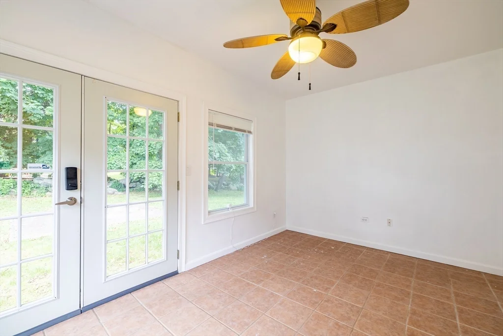 2 bed, 2 bath apartment for rent at 65 Sassamon Ave, Milton — photo 17 of 21