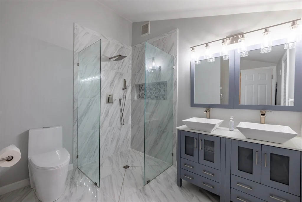 2 bed, 2 bath apartment for rent at 65 Sassamon Ave, Milton — photo 15 of 21
