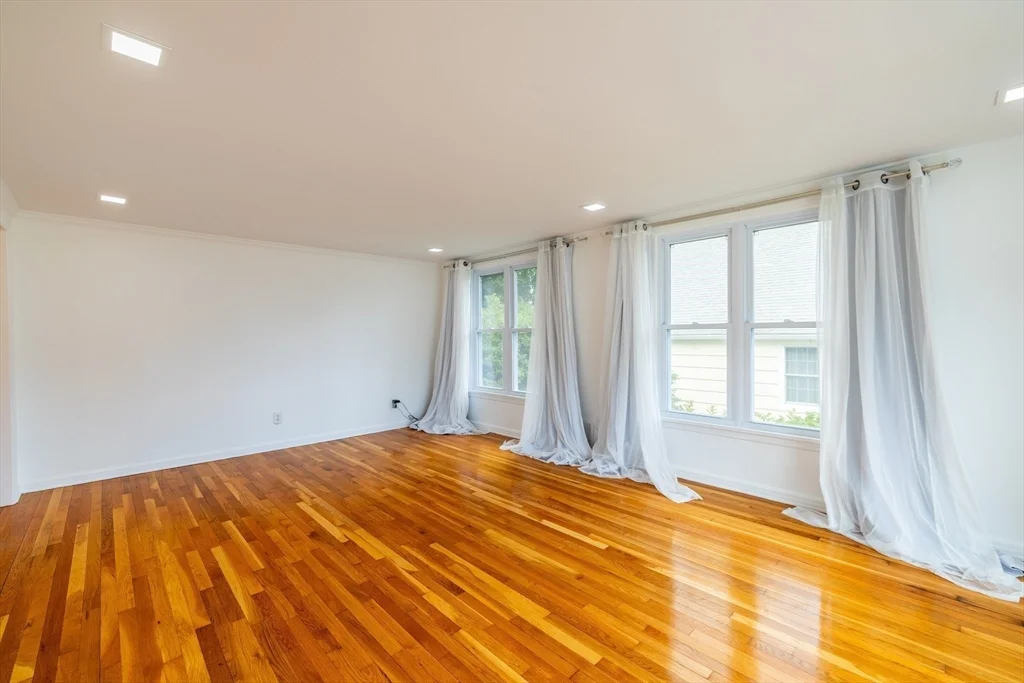 2 bed, 2 bath apartment for rent at 65 Sassamon Ave, Milton — photo 9 of 21
