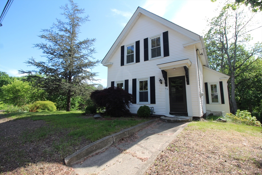 3 bed, 2 bath apartment for rent at 65 School, Groveland — photo 1 of 24