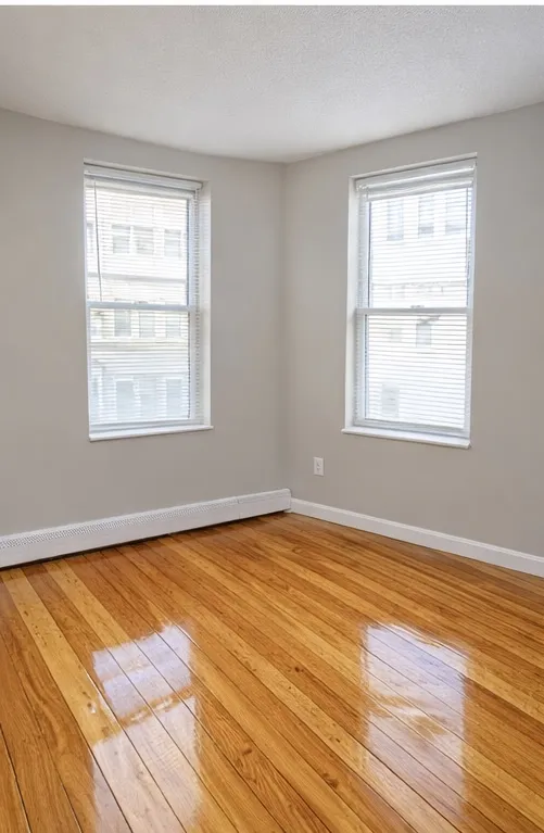 2 bed, 1 bath apartment for rent at 65 Shawmut St Unit 2, Chelsea — photo 4 of 9