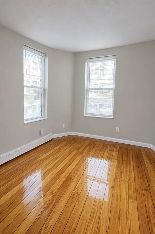 2 bed, 1 bath apartment for rent at 65 Shawmut St Unit 2, Chelsea — photo 6 of 9