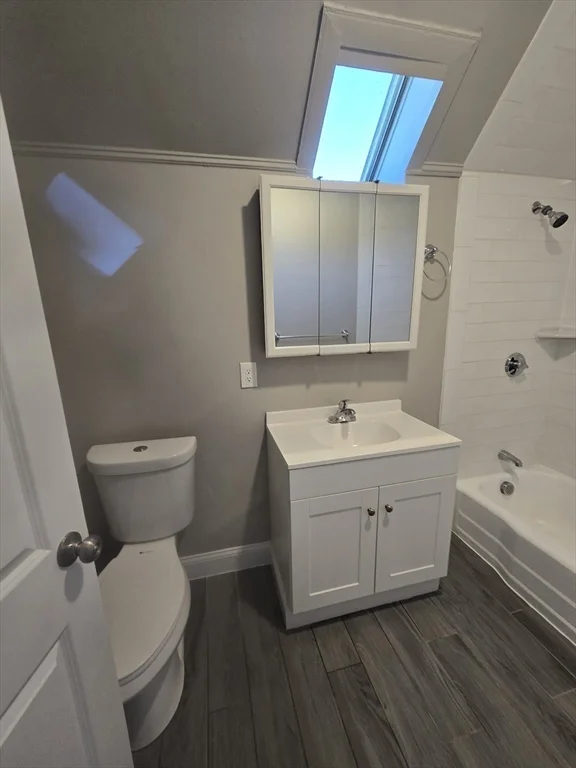 3 bed, 1 bath apartment for rent at 65 Shepard St Unit 3, Lynn — photo 12 of 15
