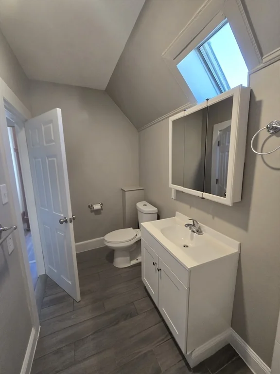 3 bed, 1 bath apartment for rent at 65 Shepard St Unit 3, Lynn — photo 11 of 15
