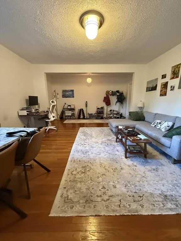 1 bed, 1 bath apartment for rent at 65 Strathmore Rd Unit 25, Brighton — photo 4 of 15