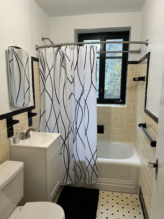 1 bed, 1 bath apartment for rent at 65 Strathmore Rd Unit 31, Brighton — photo 6 of 7