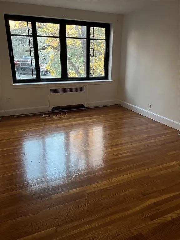 1 bed, 1 bath apartment for rent at 65 Strathmore Rd Unit 31, Brighton — photo 2 of 7