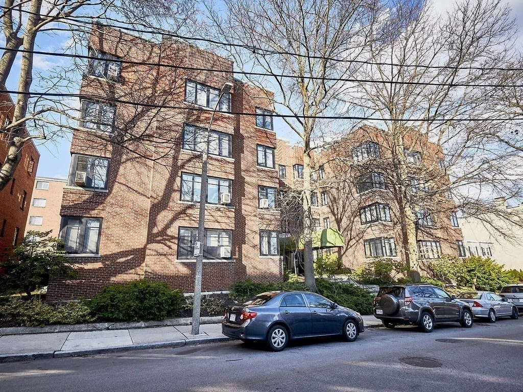 1 bed, 1 bath apartment for rent at 65 Strathmore Rd Unit 32, Brighton — photo 11 of 15