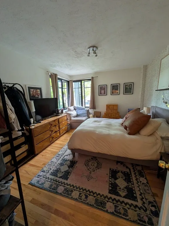 1 bed, 1 bath apartment for rent at 65 Strathmore Rd Unit 4, Brighton — photo 12 of 15