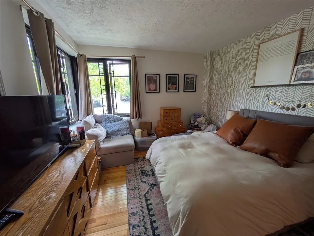 1 bed, 1 bath apartment for rent at 65 Strathmore Rd Unit 4, Brighton — photo 15 of 15