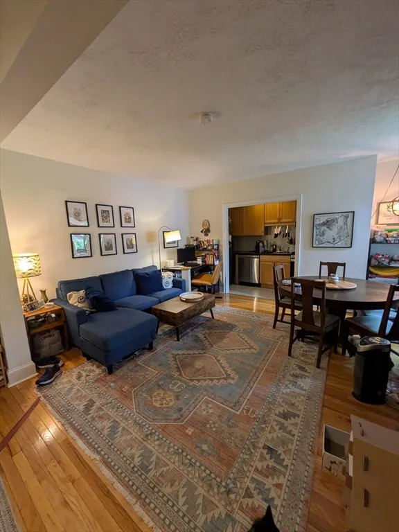1 bed, 1 bath apartment for rent at 65 Strathmore Rd Unit 4, Brighton