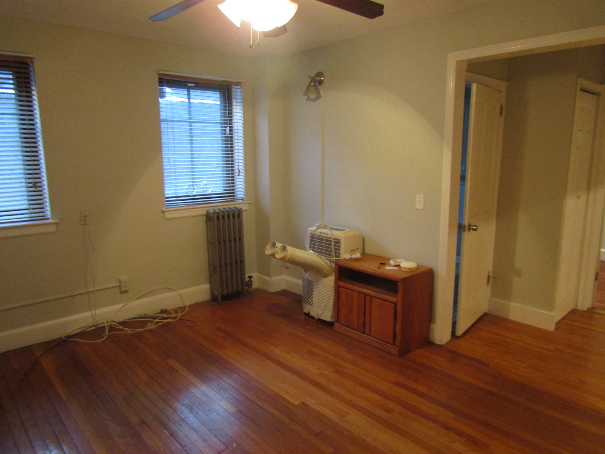 1 bed, 1 bath apartment for rent at 65 Strathmore Rd Unit 7, Brighton — photo 4 of 10
