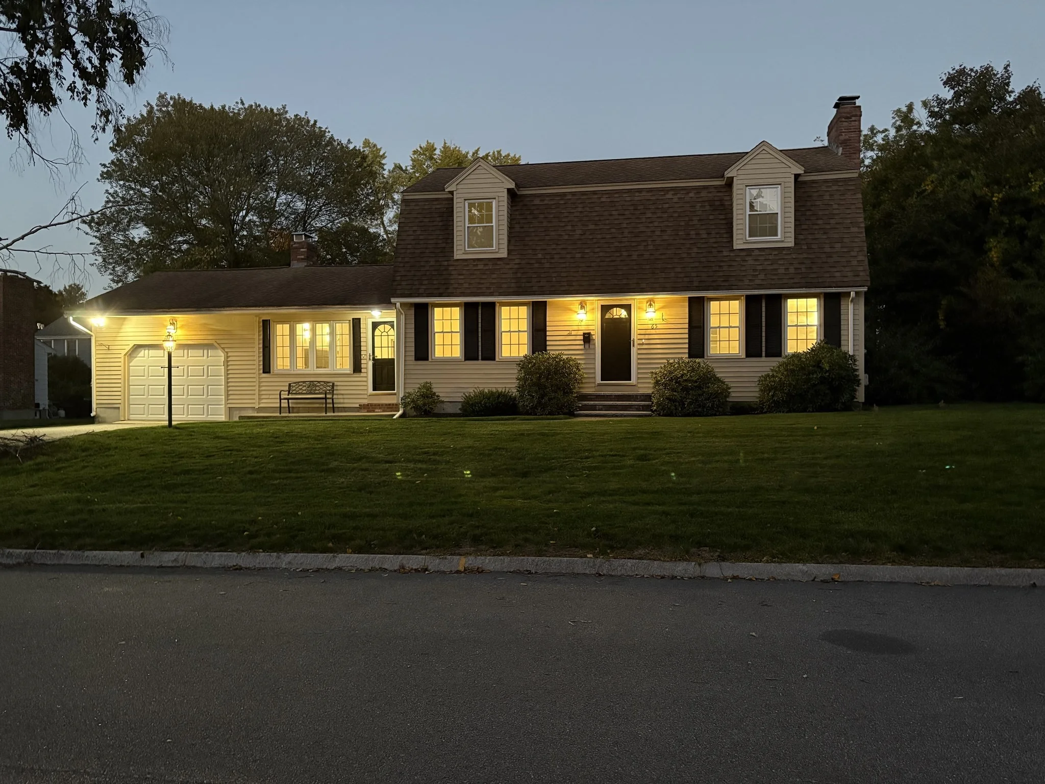 3 bed, 1 bath apartment for rent at 65 Surrey, Lowell