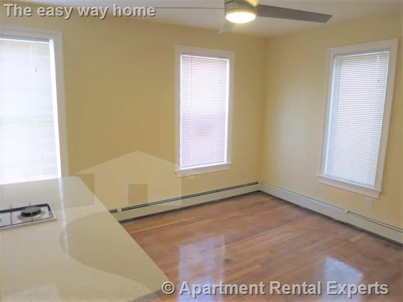 Studio bed, 1 bath apartment for rent at 65 Walden St Unit 3, Porter Square — photo 3 of 10