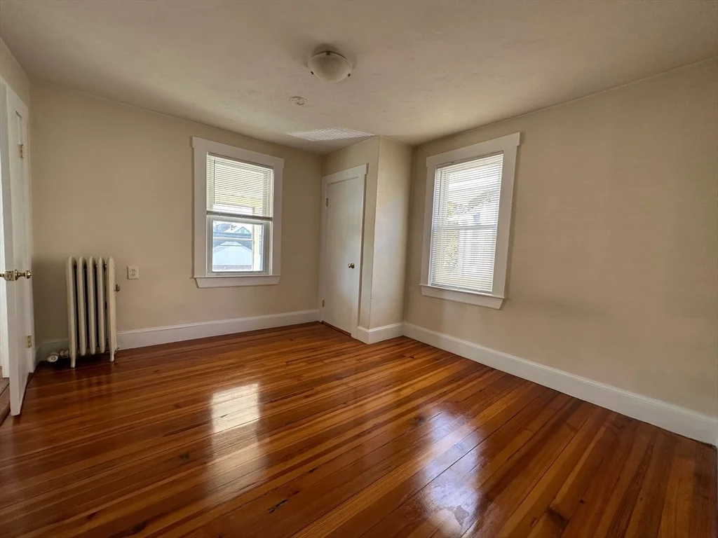 2 bed, 1 bath apartment for rent at 65 Walnut St Unit 2, Belmont — photo 6 of 9