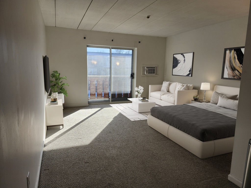 Studio bed, 1 bath apartment for rent at 65 Webster St Unit 207, Weymouth — photo 1 of 4