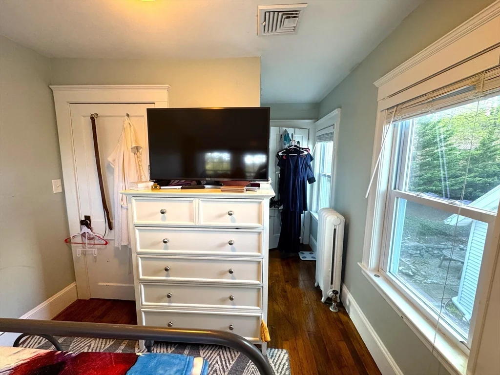 3 bed, 1 bath apartment for rent at 65 Whitford St, Roslindale — photo 21 of 33
