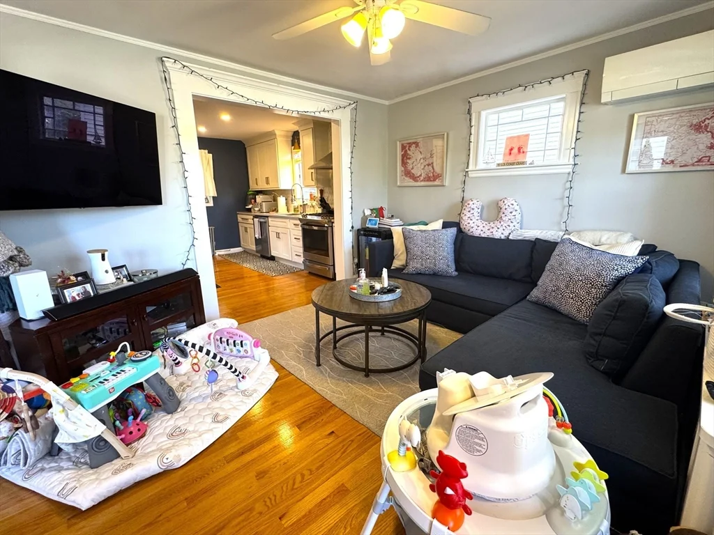 3 bed, 1 bath apartment for rent at 65 Whitford St, Roslindale — photo 5 of 33