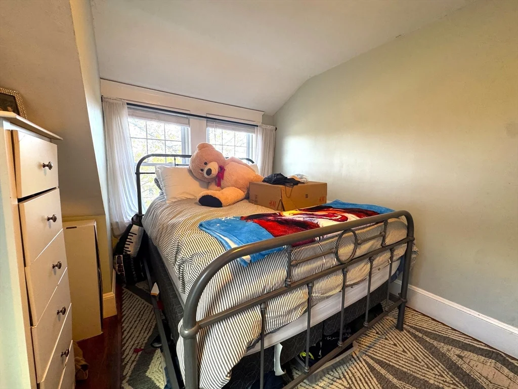 3 bed, 1 bath apartment for rent at 65 Whitford St, Roslindale — photo 20 of 33