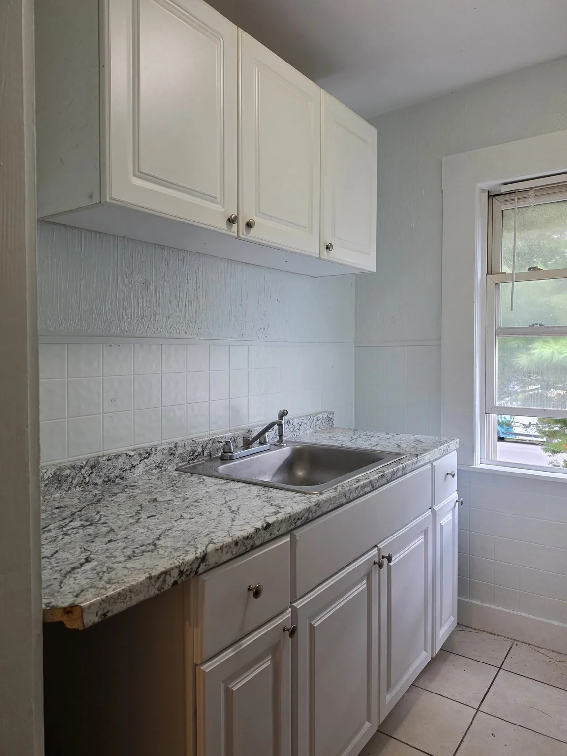 2 bed, 1 bath apartment for rent at 65 Whiting Unit 2L, Lynn — photo 2 of 10