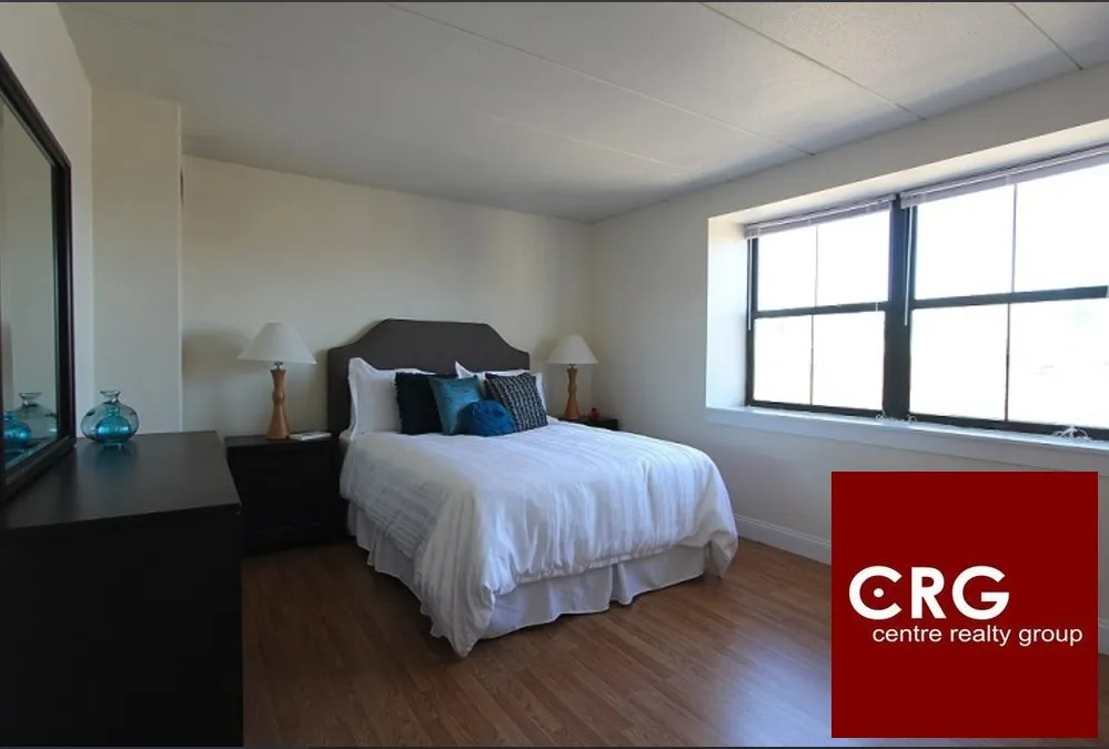 3 bed, 2 bath apartment for rent at 650 Columbus Ave Unit 223D, Roxbury — photo 4 of 10