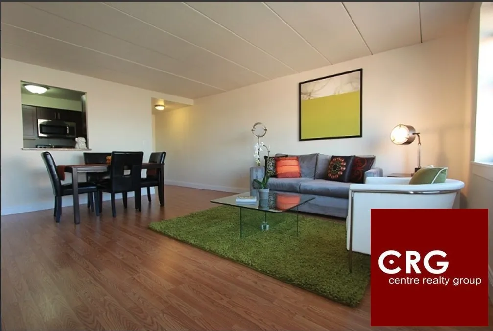 3 bed, 2 bath apartment for rent at 650 Columbus Ave Unit 223D, Roxbury — photo 3 of 10