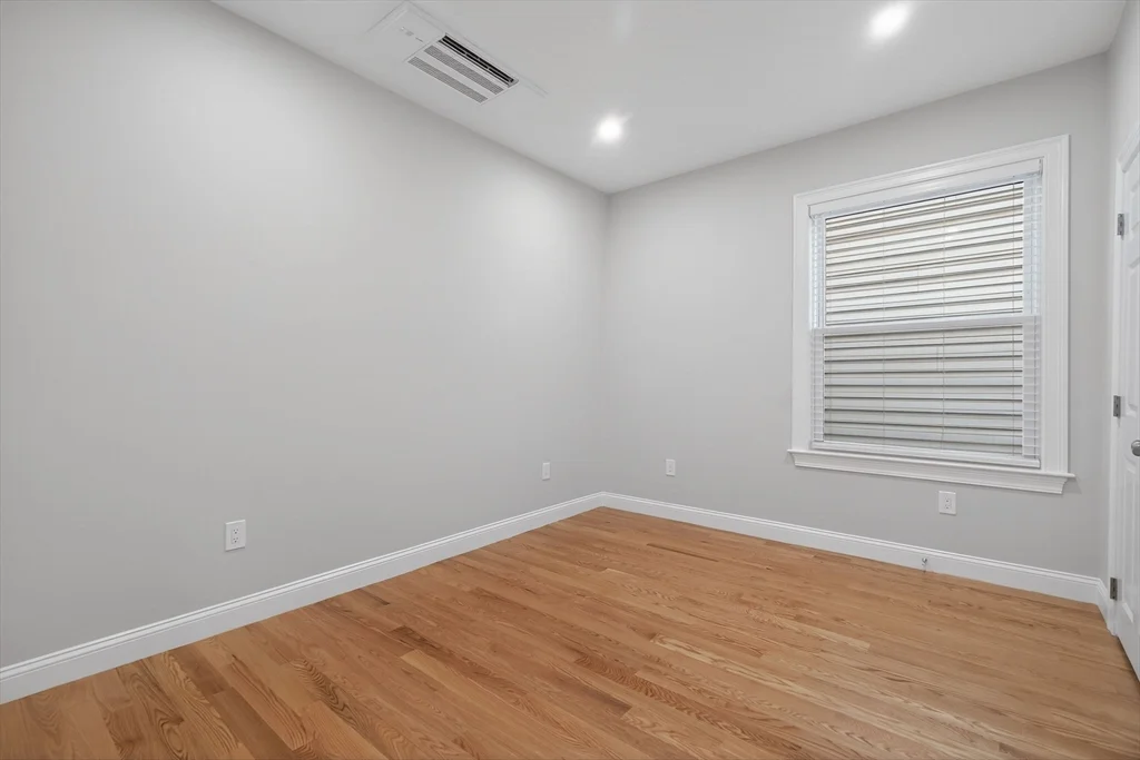 2 bed, 1 bath apartment for rent at 650 Dorchester Ave Unit 1, South Boston — photo 9 of 22