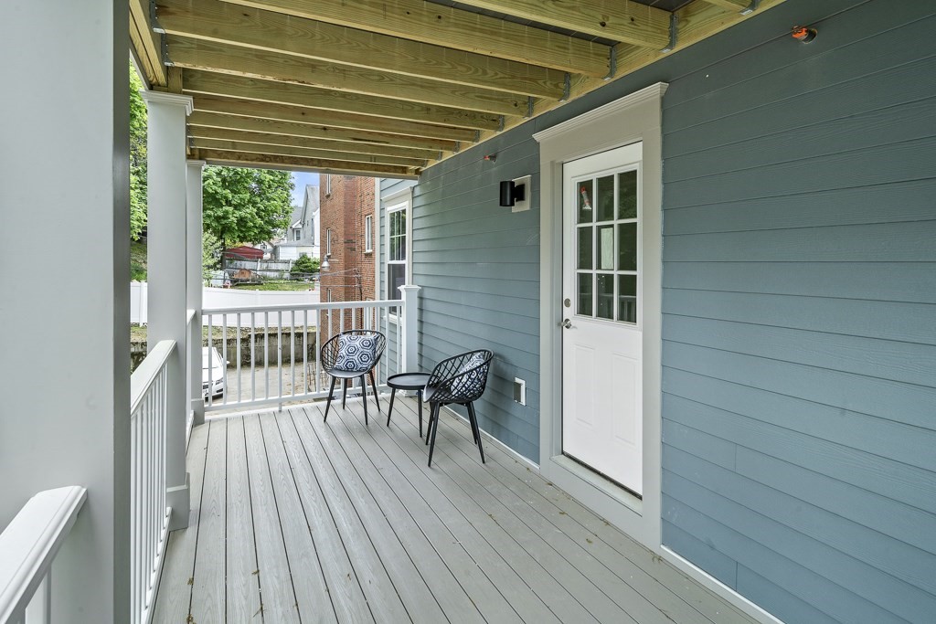 2 bed, 1 bath apartment for rent at 650 Hyde Park Ave Unit 650-3, Roslindale — photo 16 of 17