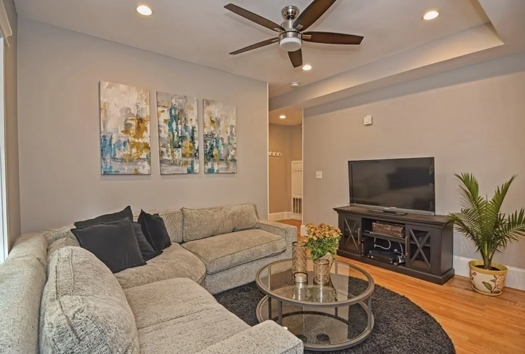 3 bed, 1 bath apartment for rent at 651 East 6th St Unit 2, South Boston — photo 9 of 23