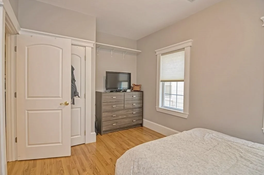 3 bed, 1 bath apartment for rent at 651 East 6th St Unit 2, South Boston — photo 17 of 23