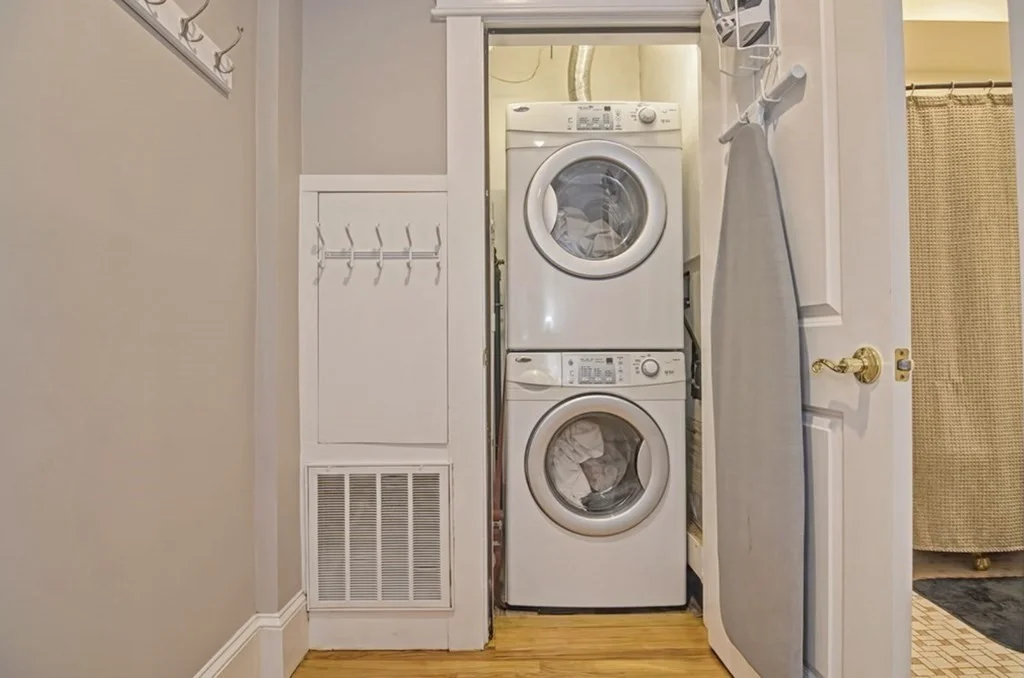 3 bed, 1 bath apartment for rent at 651 East 6th St Unit 2, South Boston — photo 19 of 23