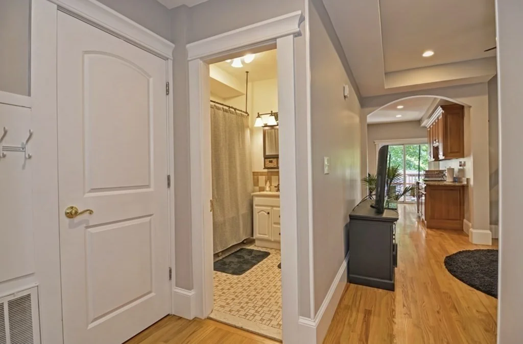 3 bed, 1 bath apartment for rent at 651 East 6th St Unit 2, South Boston — photo 5 of 23