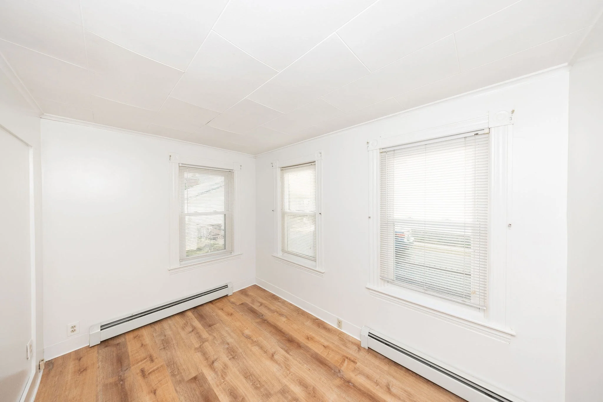 2 bed, 1 bath apartment for rent at 651 N Main St Unit 1, Oxford — photo 7 of 14