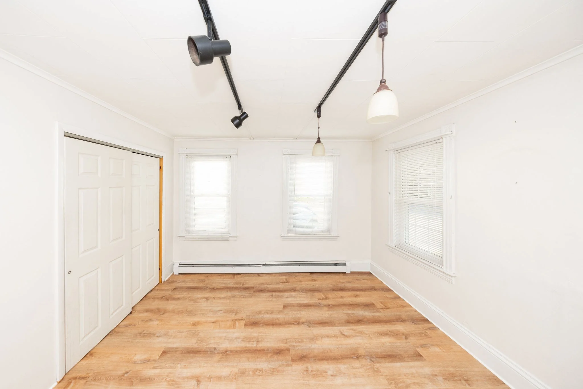 2 bed, 1 bath apartment for rent at 651 N Main St Unit 1, Oxford — photo 10 of 14