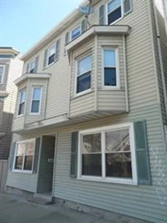 2 bed, 1 bath apartment for rent at 652 Dorchester Ave Unit 3, South Boston — photo 11 of 11