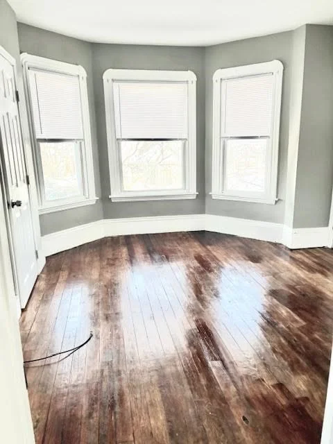 4 bed, 1 bath apartment for rent at 653 Brock Ave Unit 3, New Bedford — photo 2 of 22