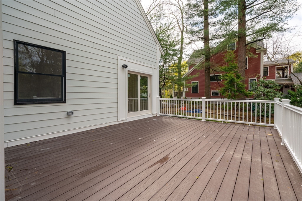 4 bed, 3 bath apartment for rent at 653 Chestnut St, Newton — photo 29 of 38