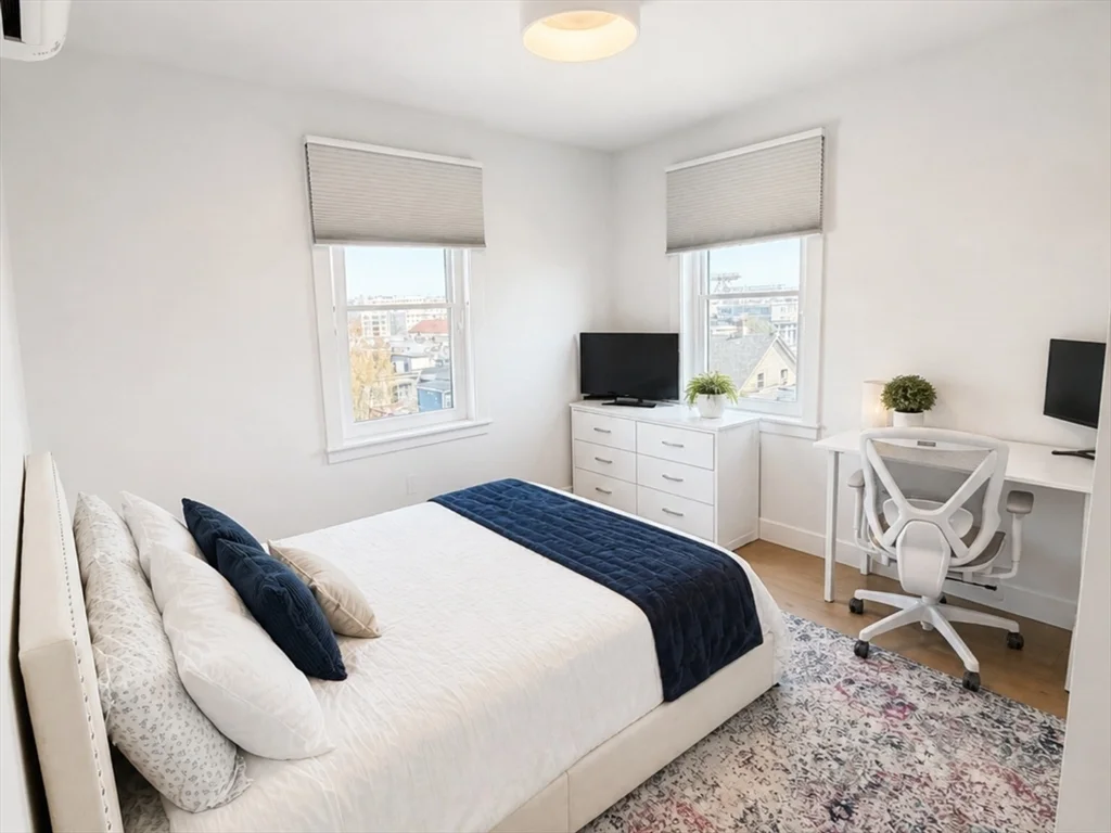 3 bed, 2 bath apartment for rent at 654 East Broadway Unit 404, South Boston — photo 5 of 7