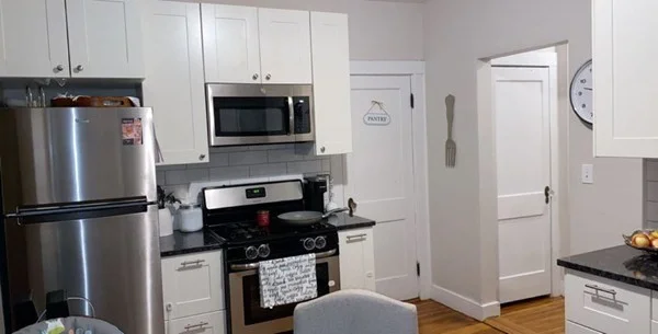 2 bed, 1 bath apartment for rent at 654 Metropolitan Ave Unit 2, Hyde Park — photo 11 of 14