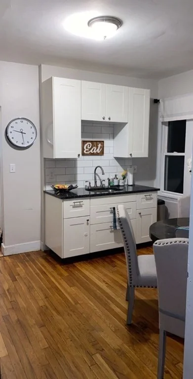 2 bed, 1 bath apartment for rent at 654 Metropolitan Ave Unit 2, Hyde Park — photo 10 of 14