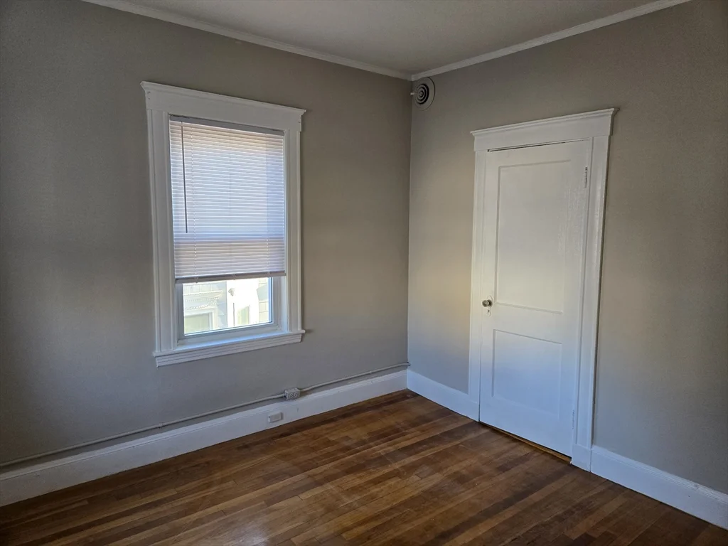 2 bed, 1 bath apartment for rent at 654 Metropolitan Ave Unit 4, Hyde Park — photo 15 of 16