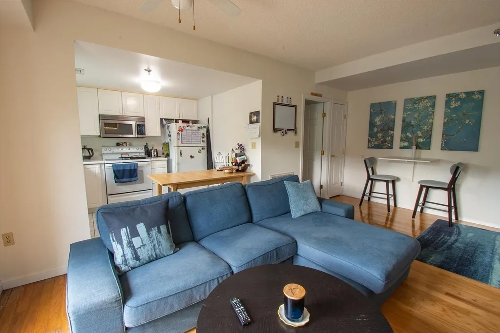 2 bed, 2 bath apartment for rent at 655 Concord Ave Unit 403, Cambridge Highlands