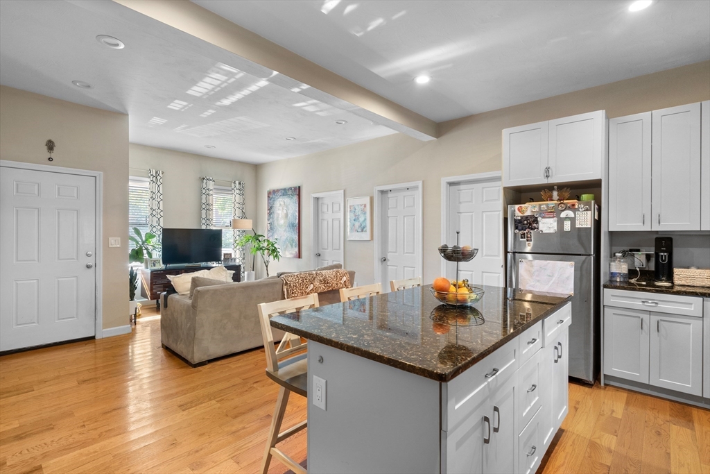2 bed, 1 bath apartment for rent at 655 Cross St Unit 1, Malden — photo 6 of 20