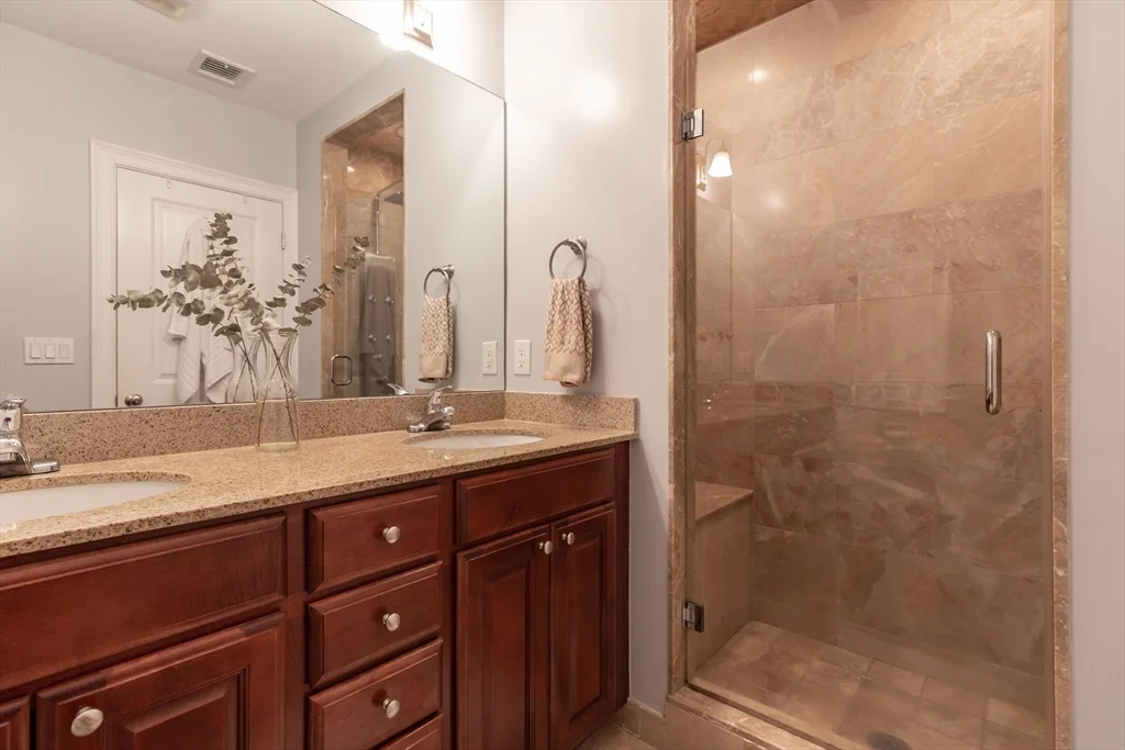 2 bed, 2 bath apartment for rent at 655 E 2nd St Unit 203, South Boston — photo 12 of 16