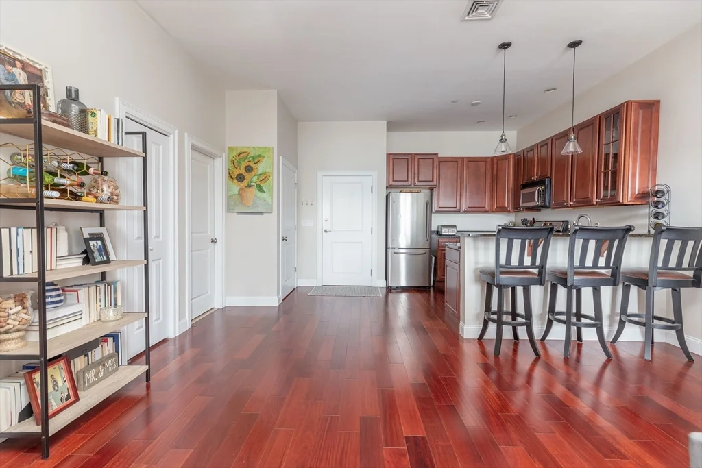 2 bed, 2 bath apartment for rent at 655 E 2nd St Unit 203, South Boston — photo 4 of 16